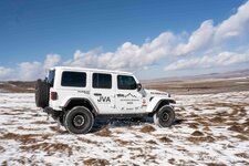 jeep-Kumho-Road-Venture-AT52-anh--14.jpg