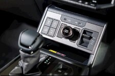 toyota-hilux-anh- (3).jpg