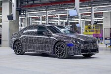 BMW 3 Series EV-anh-2.jpeg