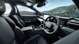 RAV4 PHEV 2026_07.jpg