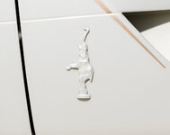 Bugatti W16 Mistral ‘La Perle Rare’-anh-15.jpg