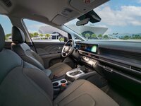 Hyundai NEW Stargazer-13 Large.jpeg