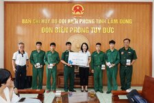 trung-nguyen-ngay-4-don-bien-phong-anh-9.jpeg