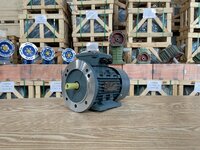 động cơ điện 3 pha 2.2kw.JPG