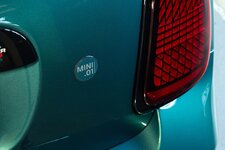 MINI-John Cooper Works Convertible-anh-1.jpeg