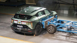 xe-dien-crash-test-anh-7.jpeg