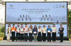 dai-hoc-tan-trao-anh--15.jpg