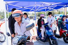 vinfast-doi-xang-lay-dien-anh-1.jpg