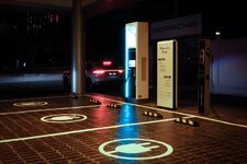 Taycan-Charging-Pedestal-2.jpg