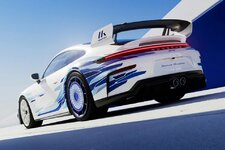 Porsche_911_GT3_Artisan_Edition_7.jpg