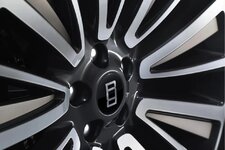 Land_Rover_Range_Rover_SV_Ultra_9.jpg