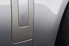 Land_Rover_Range_Rover_SV_Ultra_7.jpg
