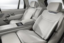 Land_Rover_Range_Rover_SV_Ultra_16.jpg