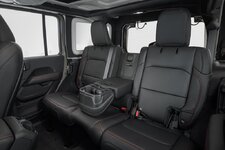 Jeep Wrangler Rubicon _310526_11.jpg