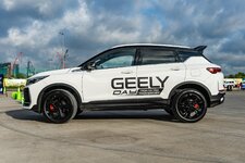 Geely-Coolray-2026 (22).jpg