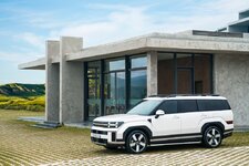 Hyundai Santa Fe.jpg
