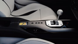 Ferrari-12Cilindri Manuale-anh- (18).jpg