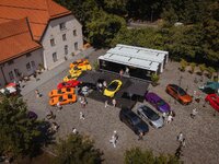 Lamborghini-anh-8.jpeg