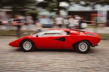 Lamborghini-anh-6.jpeg