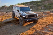 2027-Jeep-Wrangler-Laredo-713-2 Large.jpeg