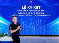vinfast-19-truong-dai-hoc-anh-2 Large.jpeg