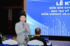 vinfast-19-truong-dai-hoc-anh-3 Large.jpeg