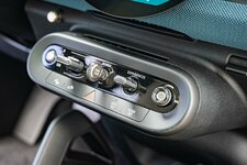Mini-Aceman-EV-giá-hơn-hai-tỷ-đồng (28).jpg