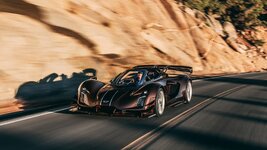 Hypercar Czinger 21C Spyder mới -anh-2.jpg