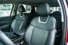 Hyundai-Tucson-Hybrid (1).jpg
