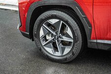 Hyundai-Tucson-Hybrid (3).jpg