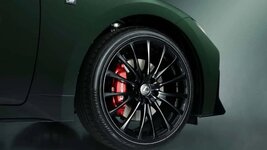 2027-Lexus-IS-Special-Appearance-Package-anh- (1).jpg