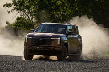 van-hanh-Mitsubishi-All-New Pajero-anh-_1.jpg