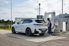 BMW-iX5-Hydrogen-new-11-1536x1024.jpeg