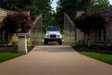 Helderberg-Land-Rover-Defender-110-White-3-1024x683.jpeg
