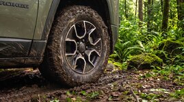 Jeep Cherokee Trailhawk 2027-anh-6.jpeg