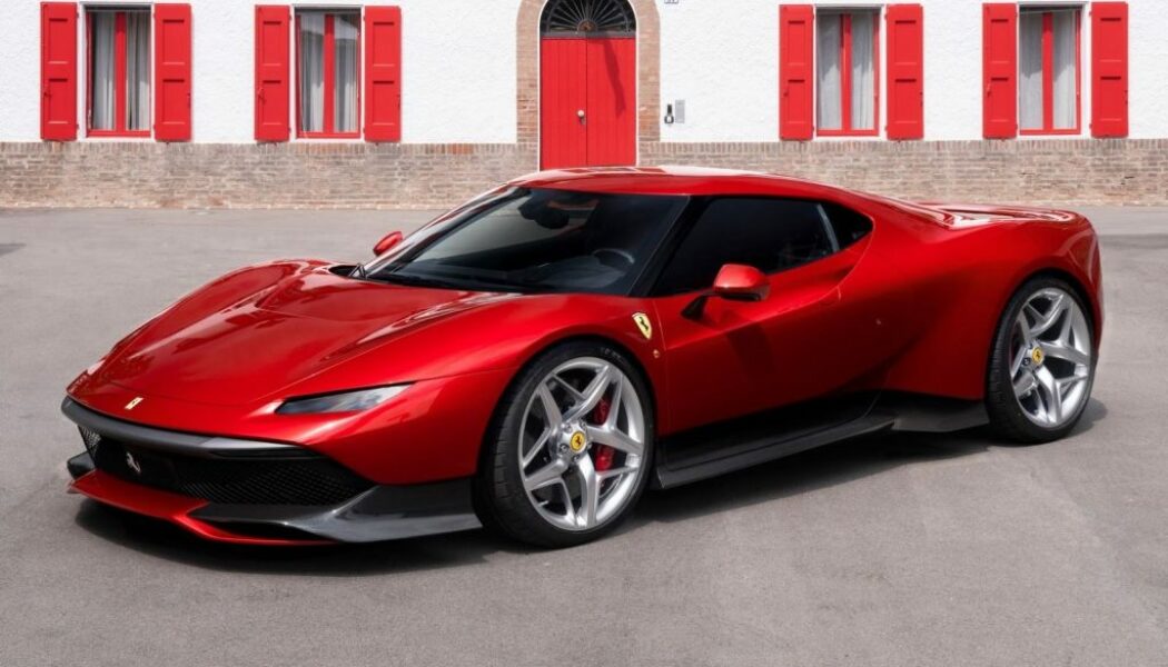 10 mẫu Ferrari khiến bạn ước mình thật giàu có