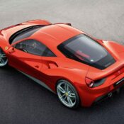 Ferrari tiếp tục thống trị giải thưởng “Động cơ tốt nhất năm”