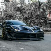 Ferrari 488 GTB màu đen lên đời với bộ body kit Liberty Walk độc nhất Việt Nam