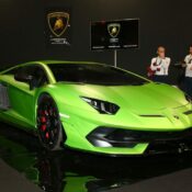 Cận cảnh gian trưng bày của Lamborghini tại Paris Motorshow