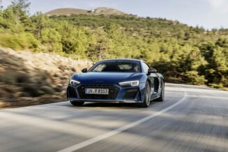 Audi R8 2019 và R8 Spider 2019 ra mắt, nâng cấp giữa vòng đời thế hệ 2