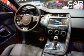 [VMS 2018] Jaguar E-Pace hoàn toàn mới có giá 2,9 tỷ đồng