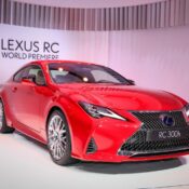 Lexus ra mắt phiên bản RC facelift tại Paris Motorshow