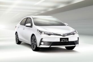 Toyota Corolla Altis 2018 giá từ 697 triệu đồng tại Việt Nam