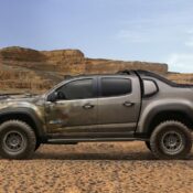 Chevrolet Colorado ZH2: Khi bán tải trở thành xe quân sự