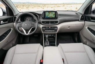 Hyundai Tucson 2019 ra mắt, giá chỉ từ 536 triệu đồng