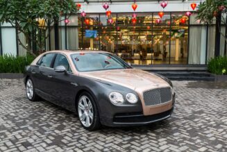 Bentley Flying Spur V8 Duotone độc đáo tại Việt Nam