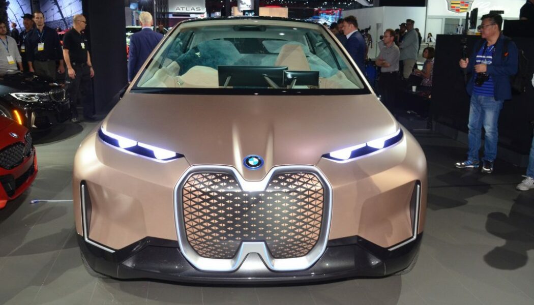 [Los Angeles Auto Show 2018] Concept BMW Vision iNext: ý tưởng SUV tự lái dành cho tương lai