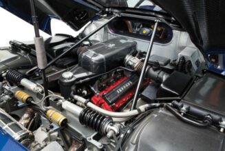 Động cơ V12 của Ferrari Enzo được rao bán bằng giá Lamborghini Aventador