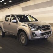 Bán tải Isuzu D-Max tại Việt Nam giảm giá mạnh, chỉ còn 650 triệu đồng