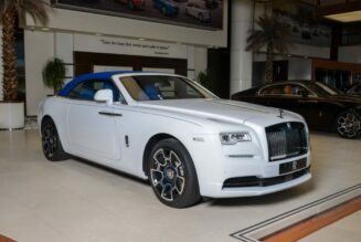 Chi tiết phiên bản Trichromatic đặc biệt của Rolls-Royce Dawn